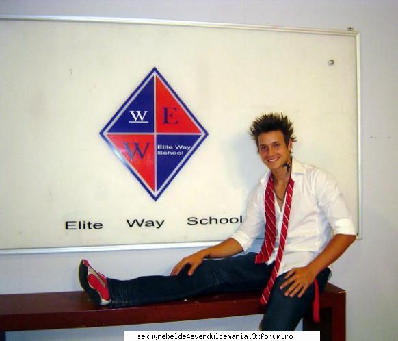 Santos Echag�e - ♫uNa loquita por DyP♫ - ReBeLdE